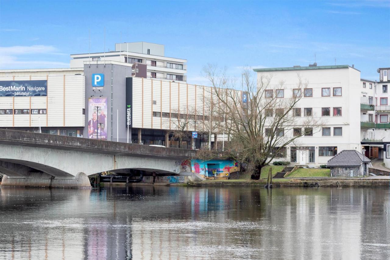 Stylish Apartment With Beautiful Views Of The River, Beach Nearby Kristiansand Buitenkant foto